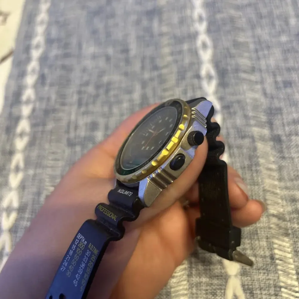 N.D.Limits Professional Water Resistant Men’s Diving Watch